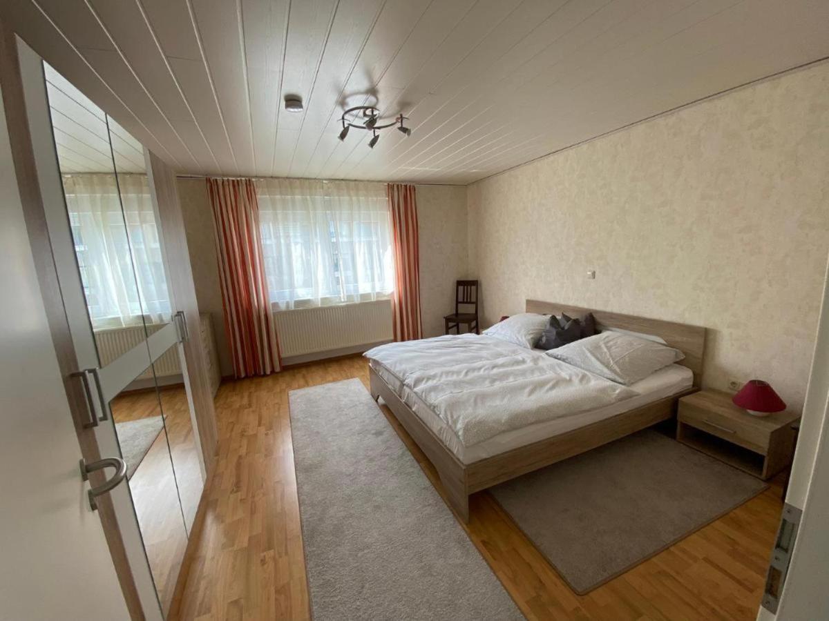 Ferienwohnung-Gasthaus Zum Ross Erlenbach am Main Bagian luar foto